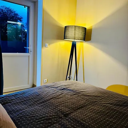 Avec Piscine Et Charme Poitevin 펜션