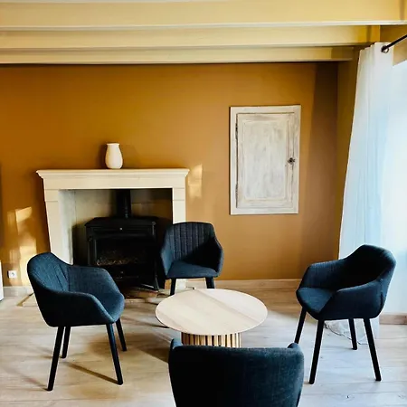 Avec Piscine Et Charme Poitevin Saint-Sauvant (Vienne)