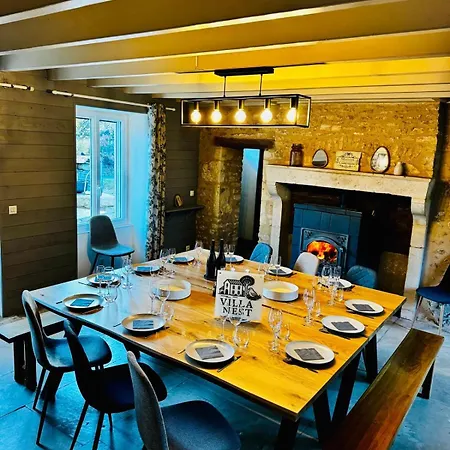 펜션 Avec Piscine Et Charme Poitevin