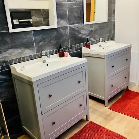 Avec Piscine Et Charme Poitevin *